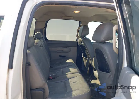 2009 Chevrolet Silverado 2500Hd Work Truck z USA, uszkodzony, nr VIN 1GCHC43K59F103701